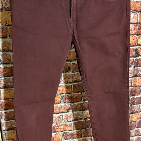 J Brand Men's Burgundy Jeans 33 x 32 pants slacks dark red - Picture 3 of 10